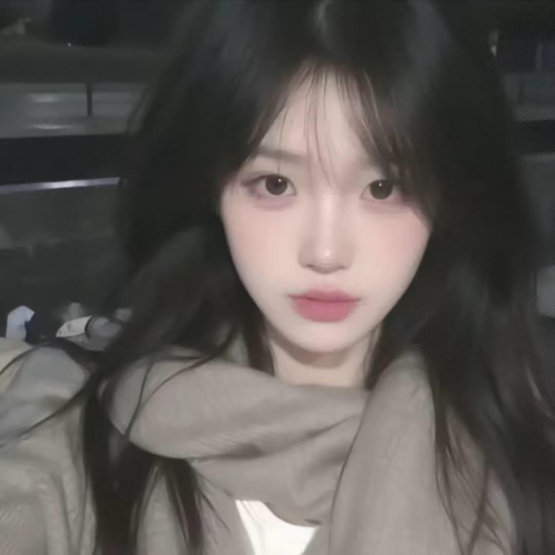 小曦.