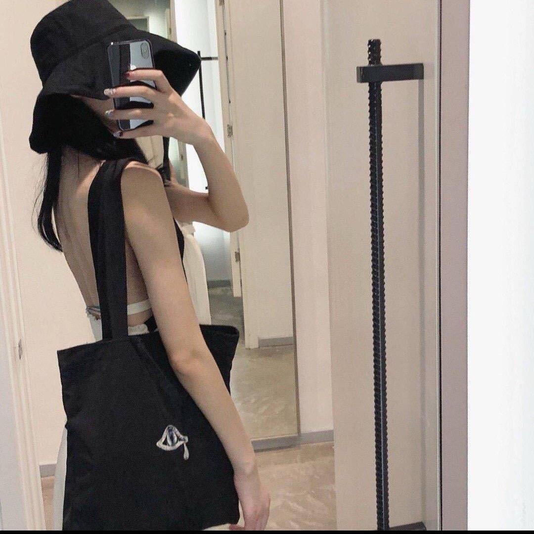 三雄极光商业照明