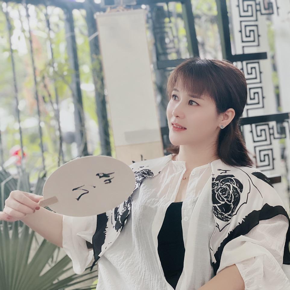 华华👑