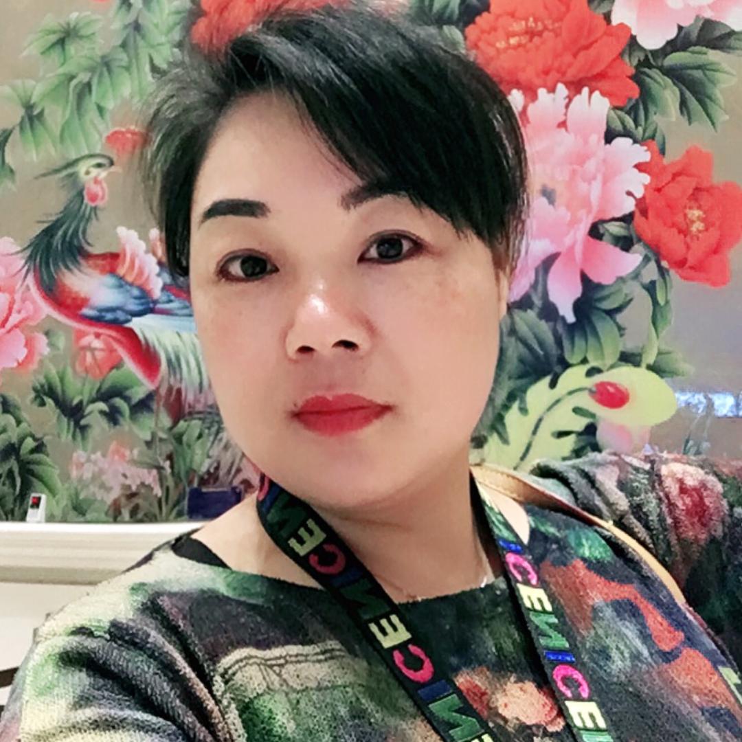 小鹰