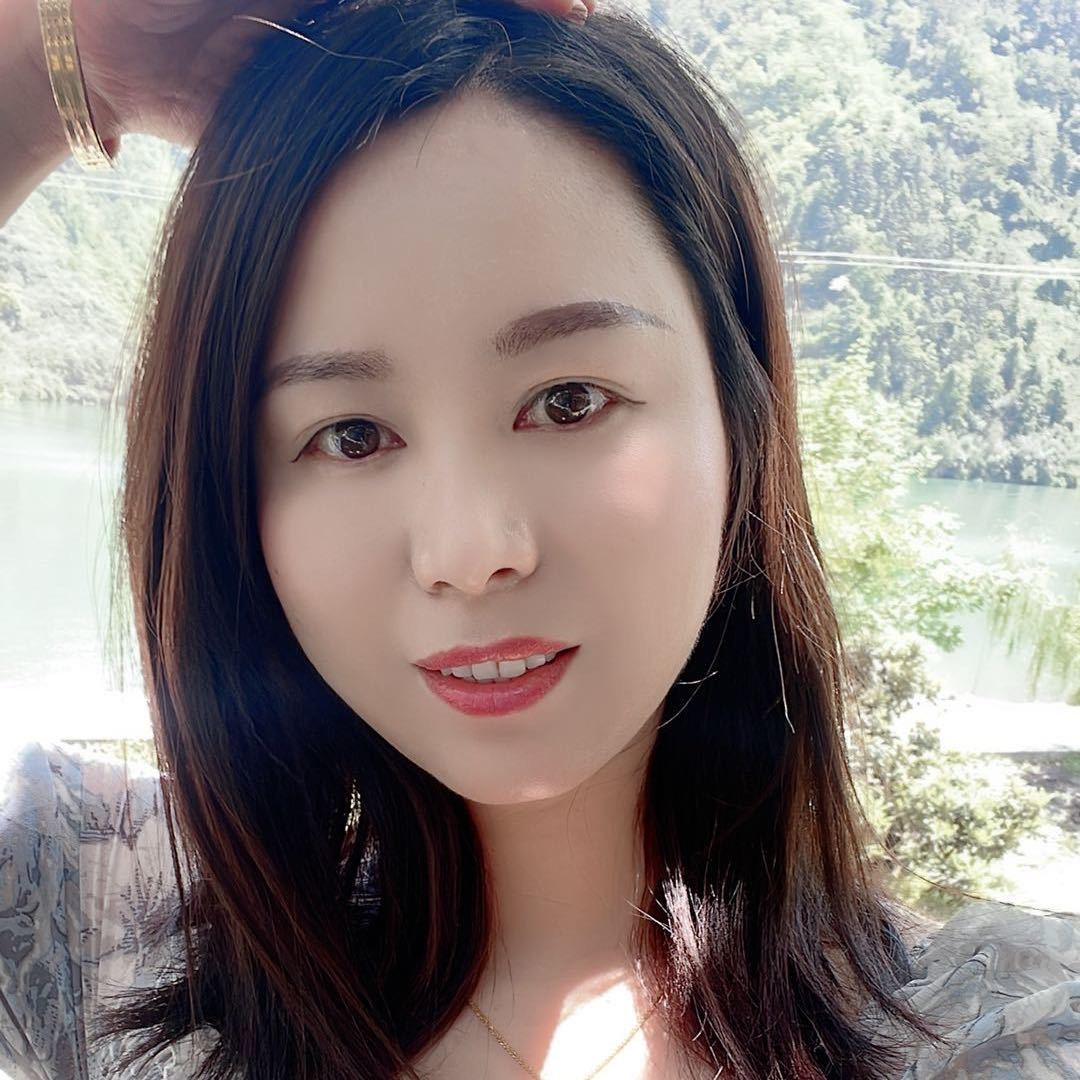 田妹,我家土特产在橱窗