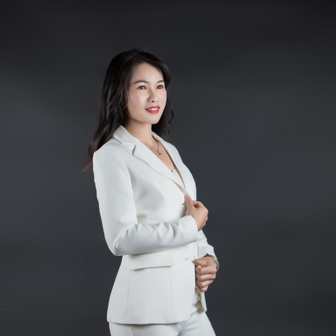 何姐姐