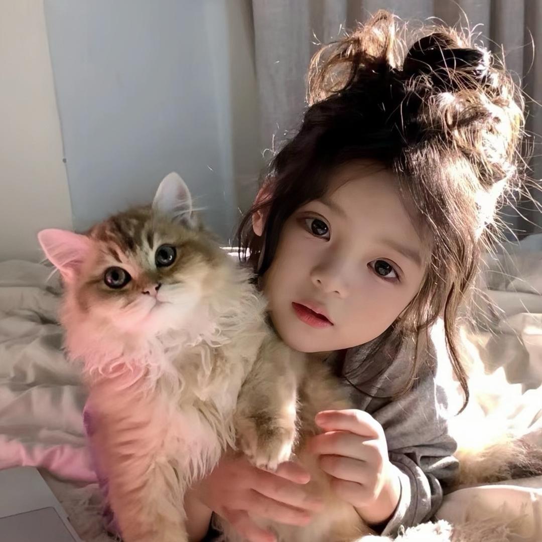八月.