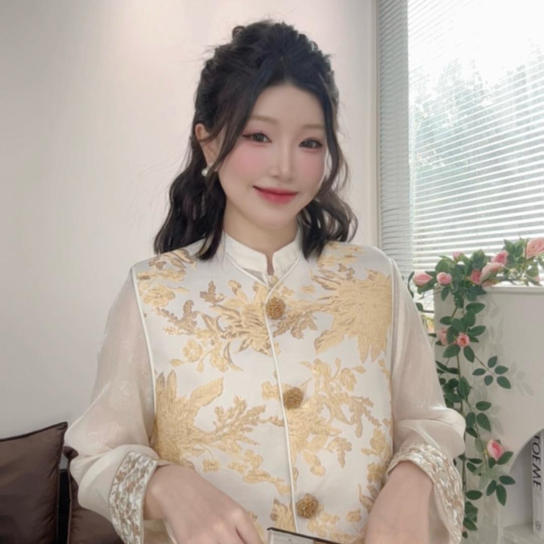 小颖私服穿搭