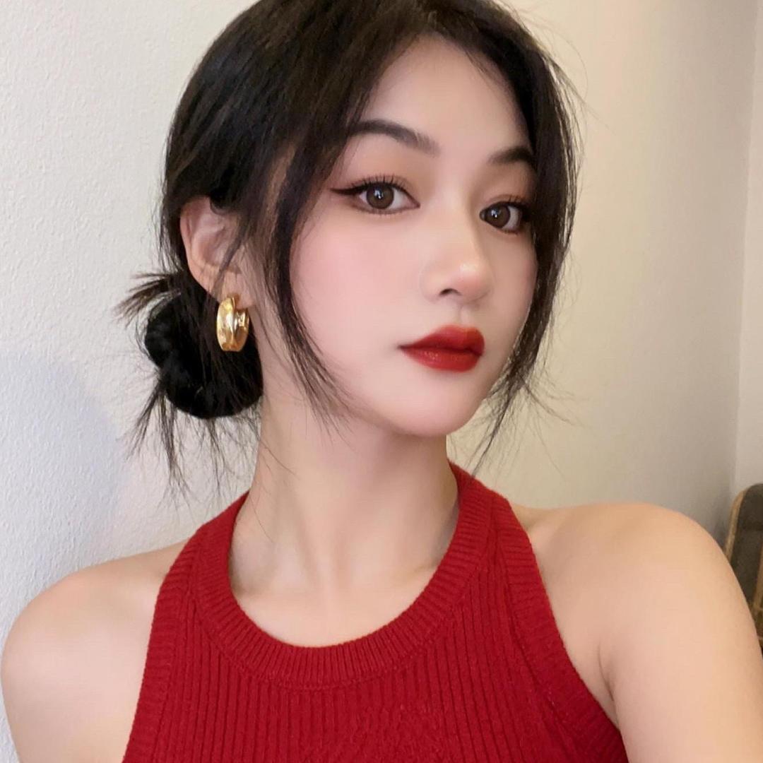 夏夸颜TEL