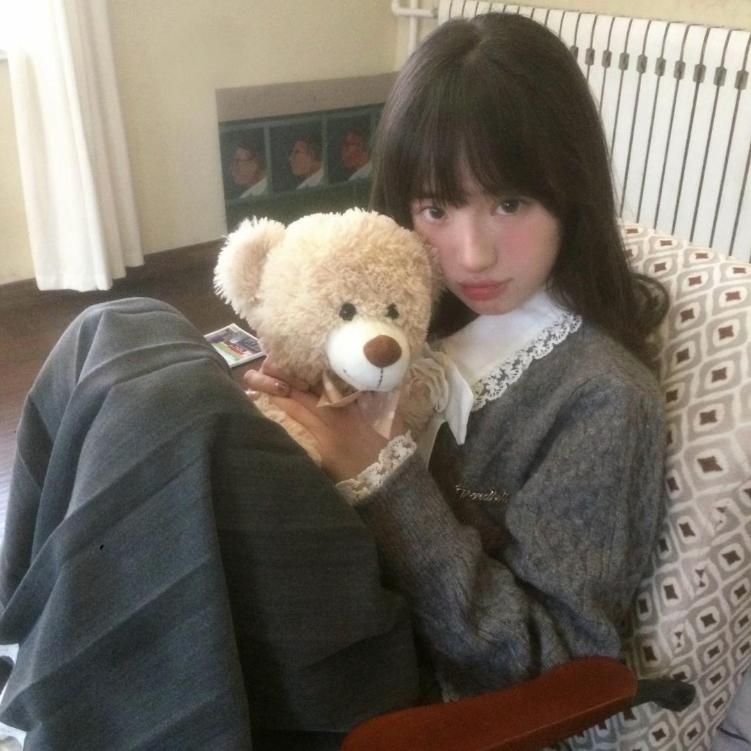 腼腆小美^