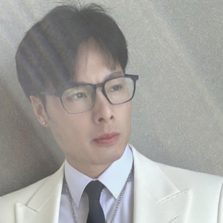 吴铭发型私人定制