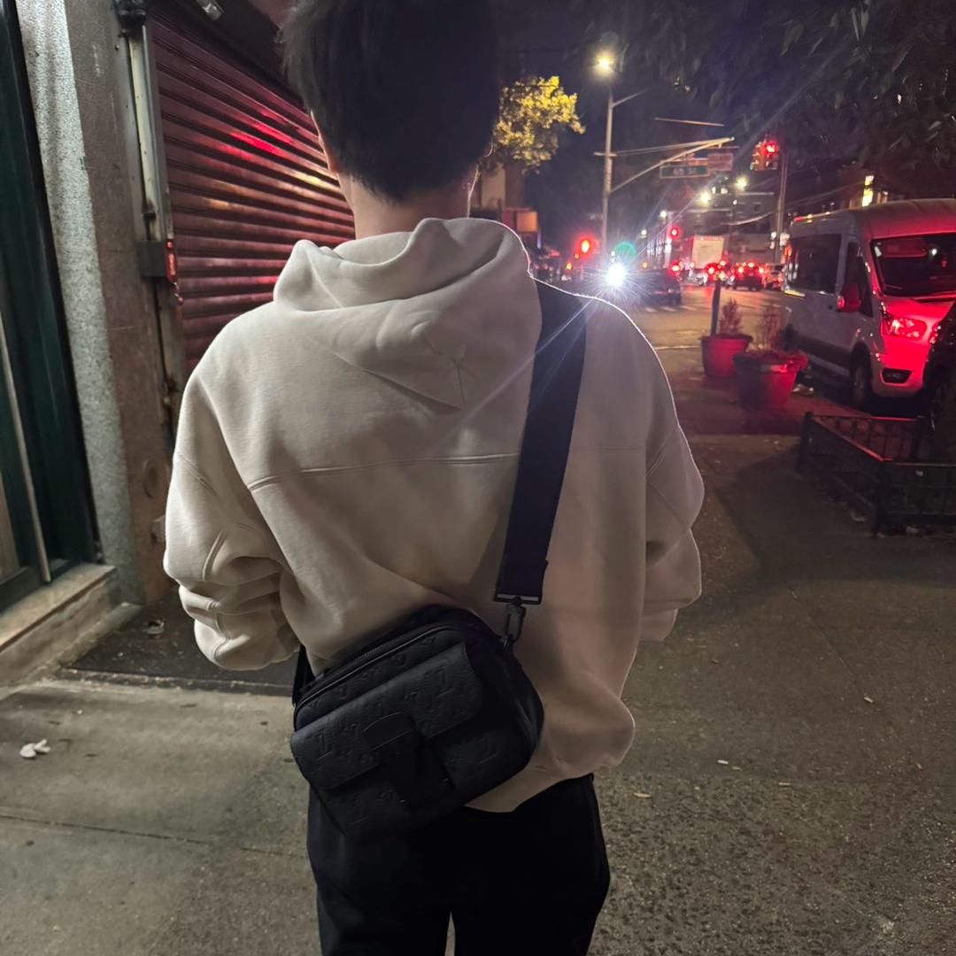 Jeff是着裤