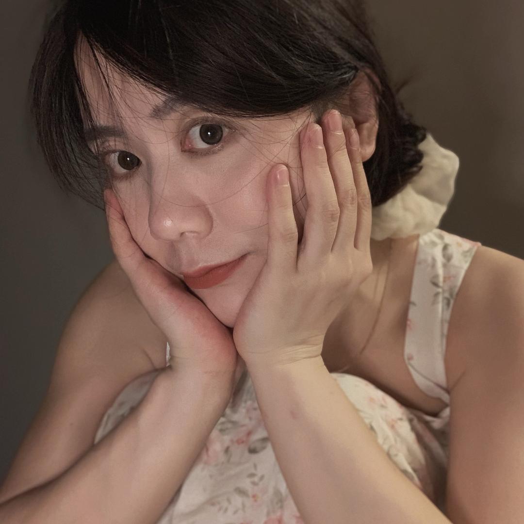 你就叫我豆子姐姐吖
