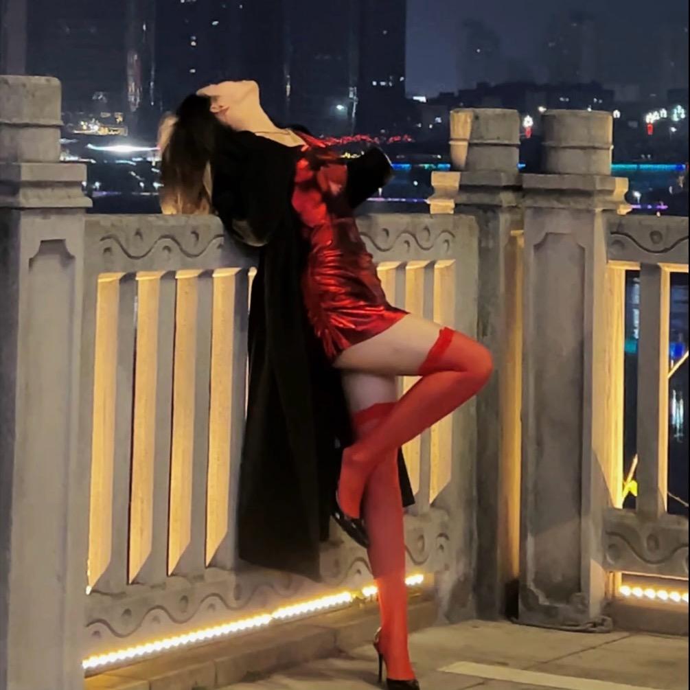 丫头油油