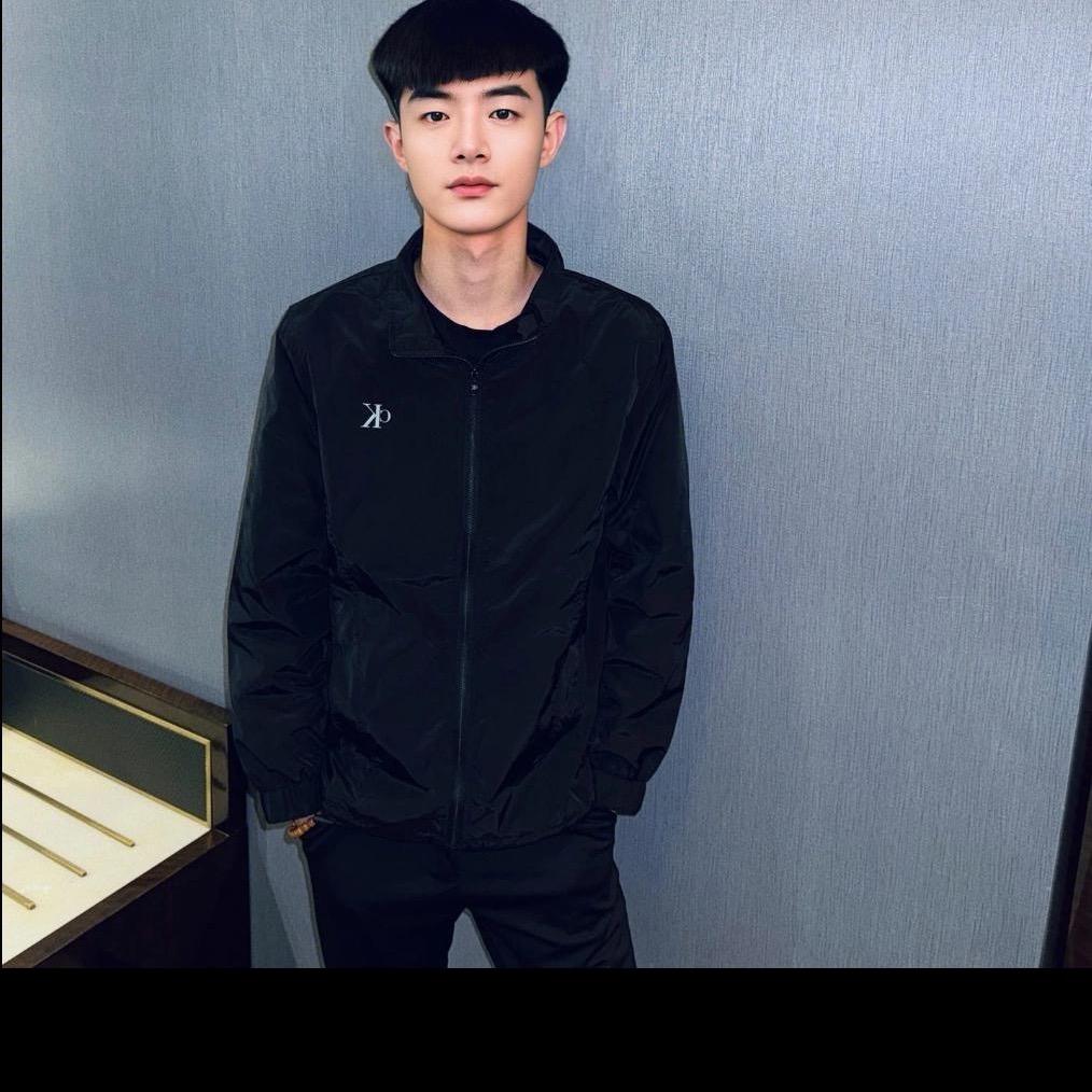 🌈月亮被我掰弯了（此号停播）🇨🇳