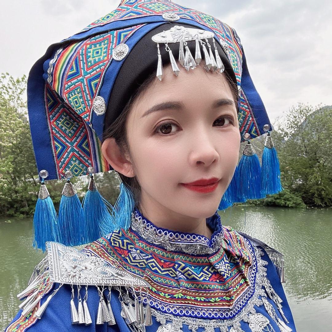 倔强女生！