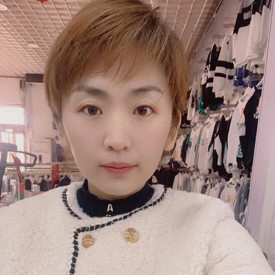 濮阳县鲁河镇谢园园服装店