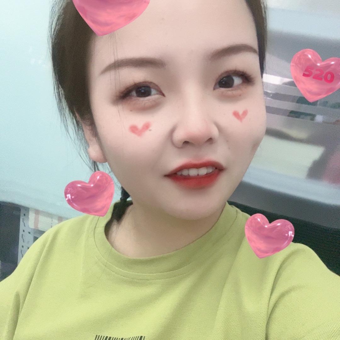 小彩虹🌈、
