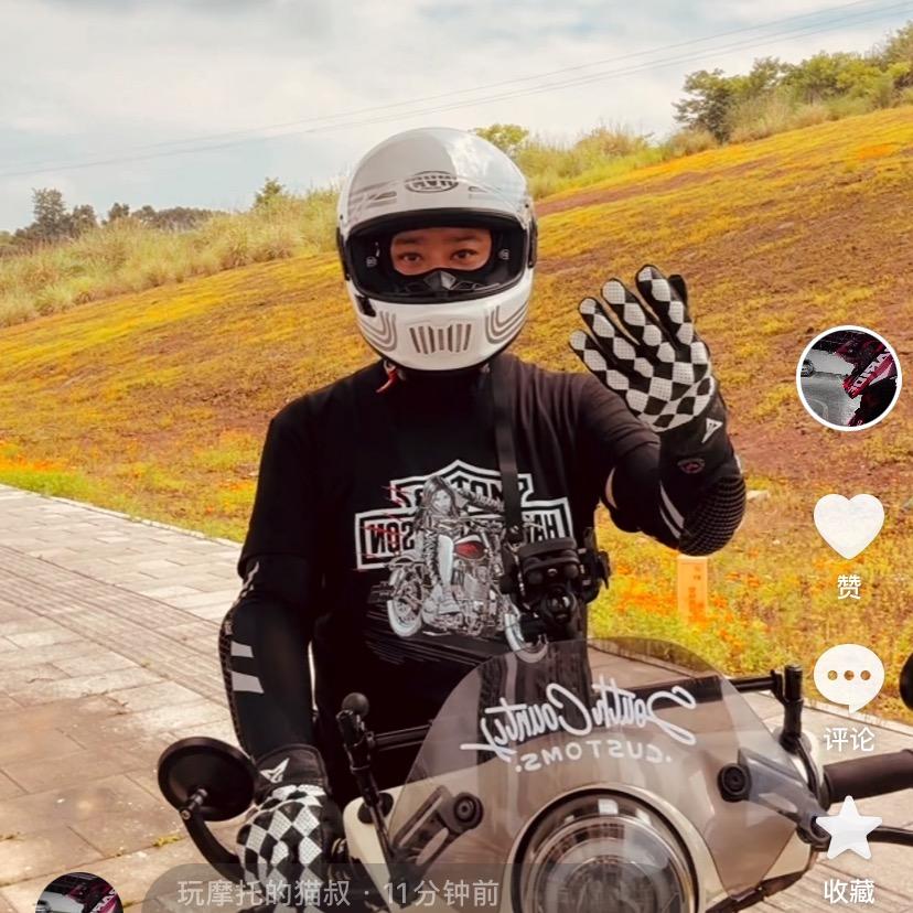 玩摩托的猫叔