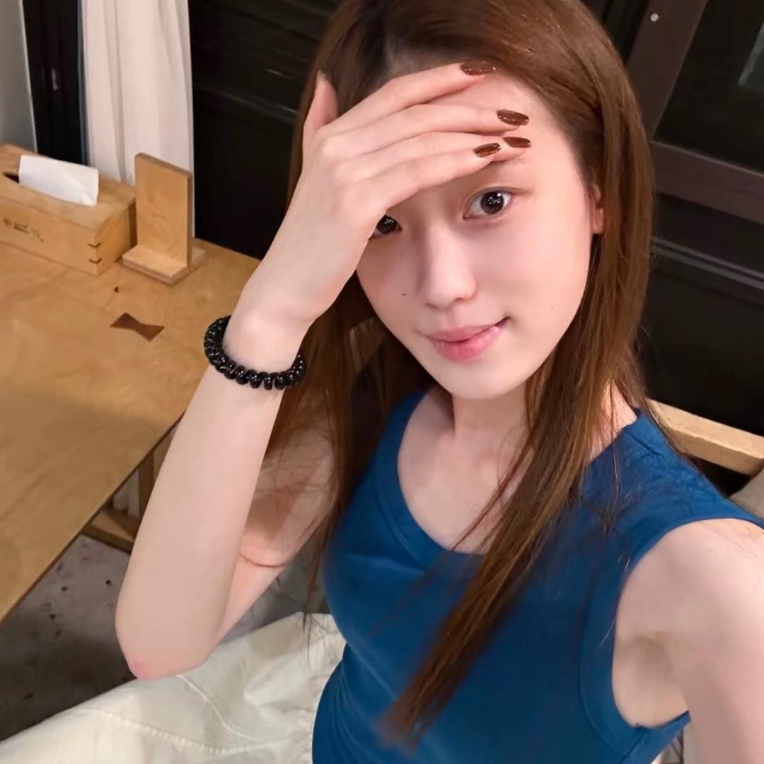y_