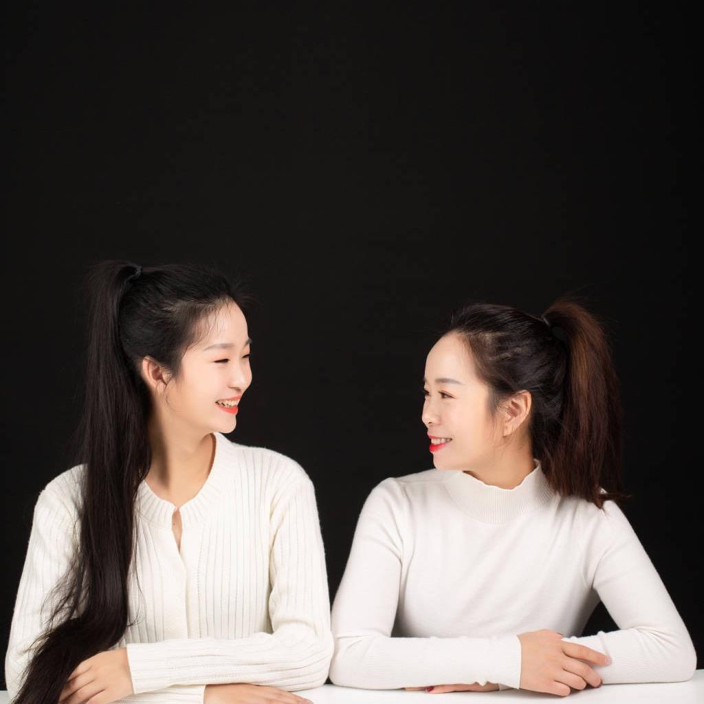英英，