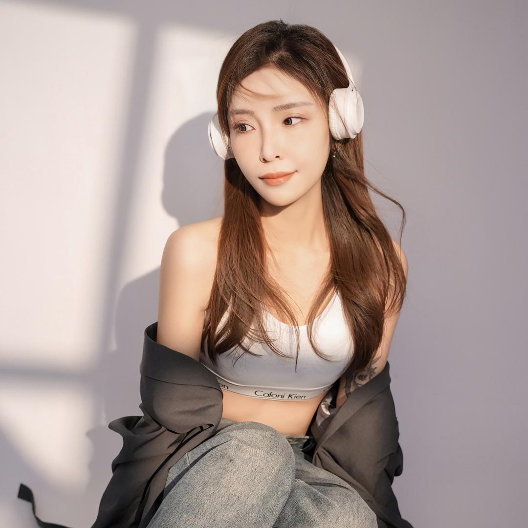 是妍妍妍a