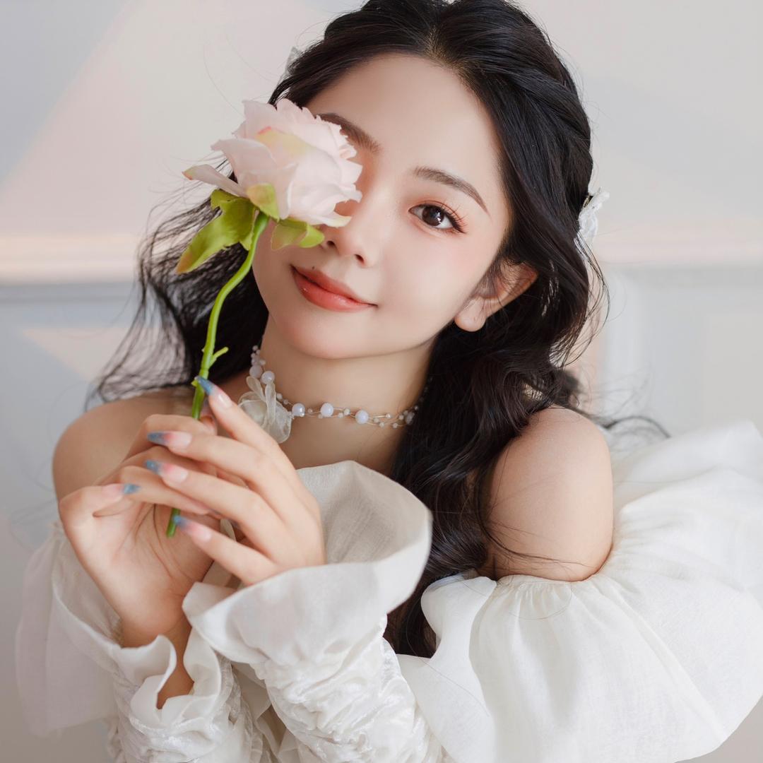 芸瑶💃