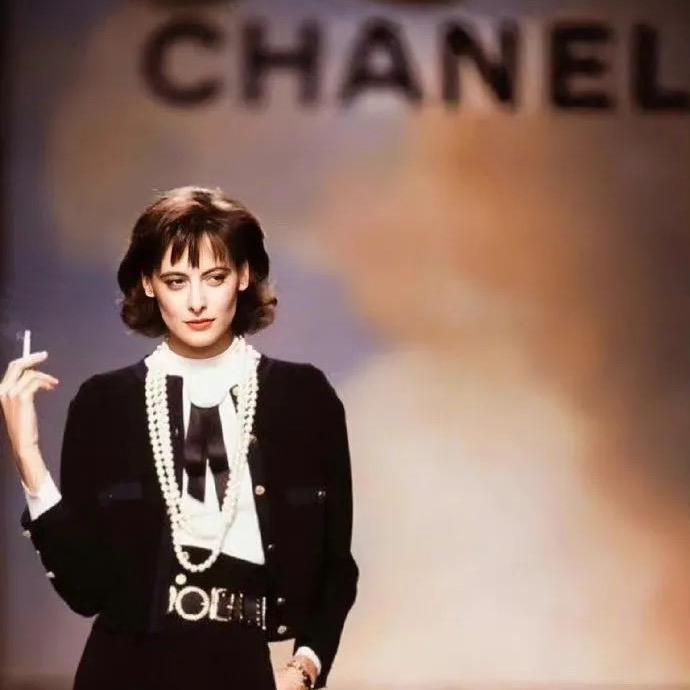 赫赫高端集合铺