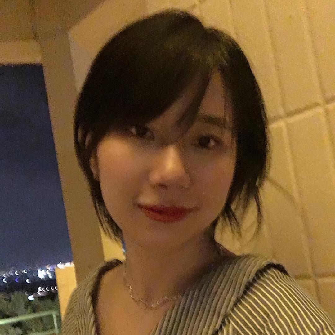 不是丹妮