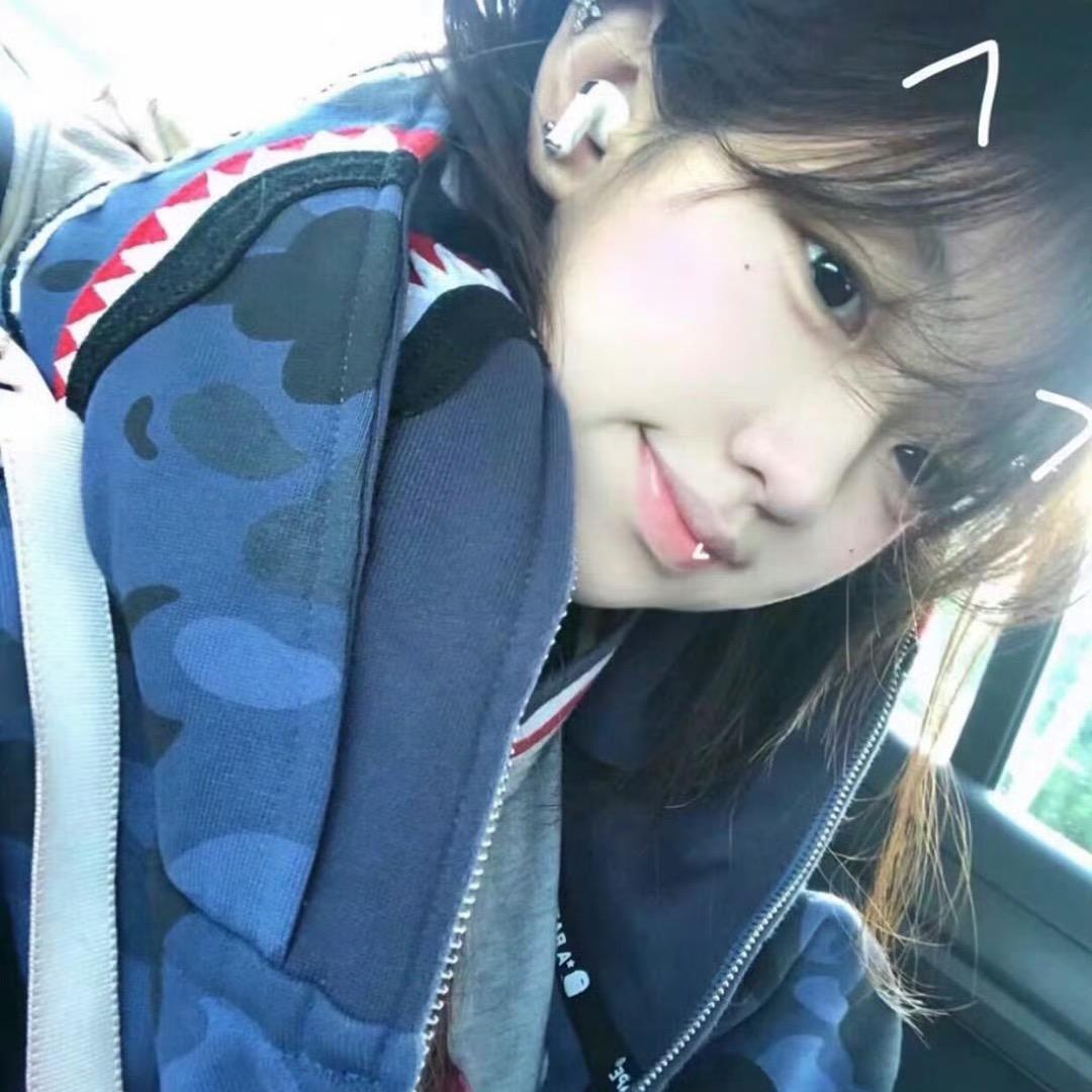 怡宝矿泉水_y