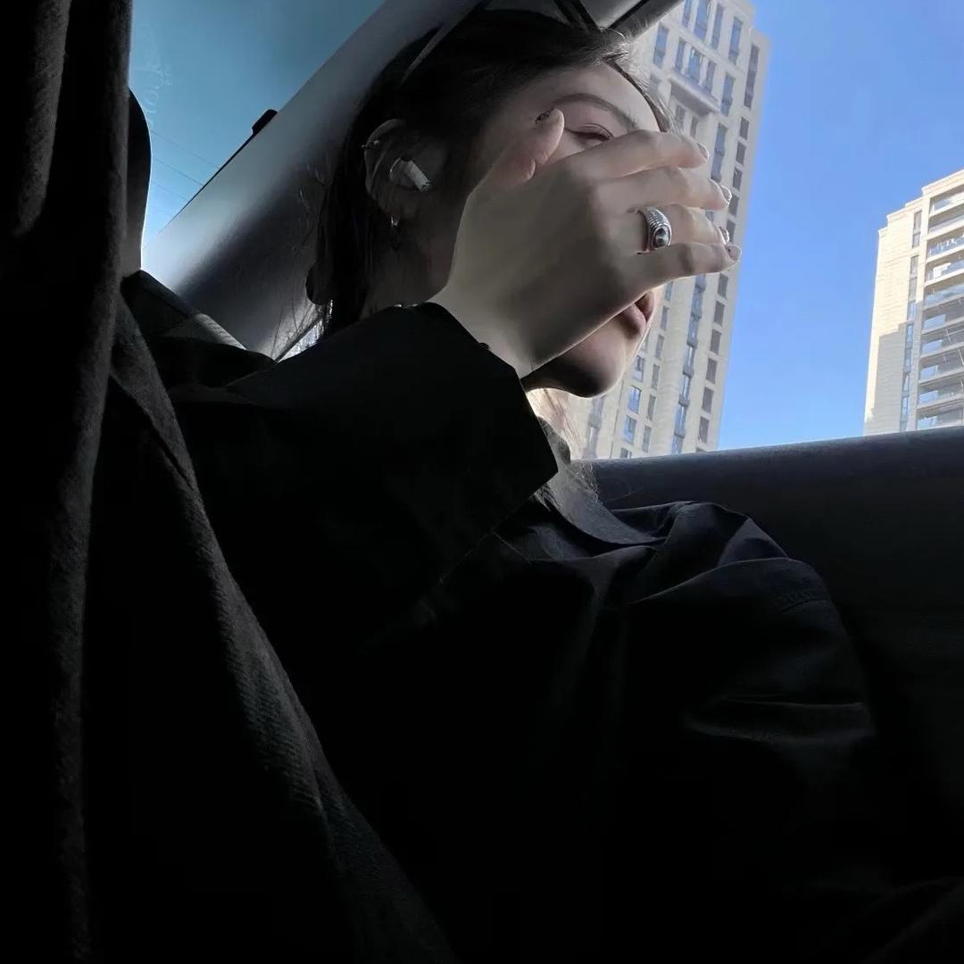 S..🎱