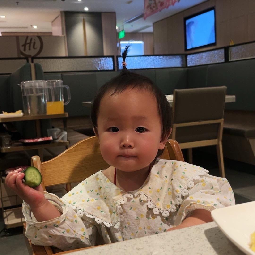 话痨少女宋温暖