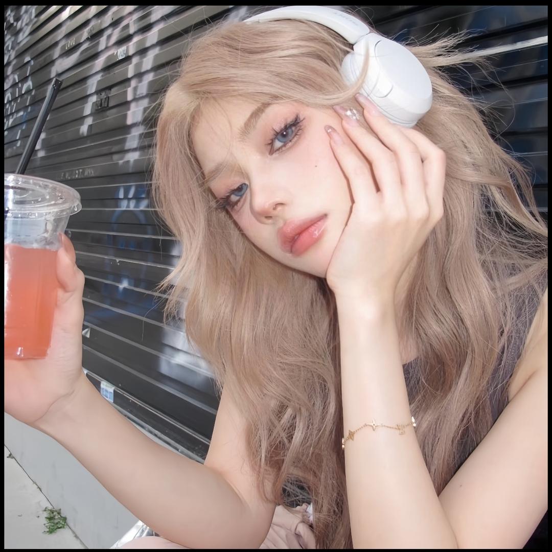 有¹点小糕冷☾