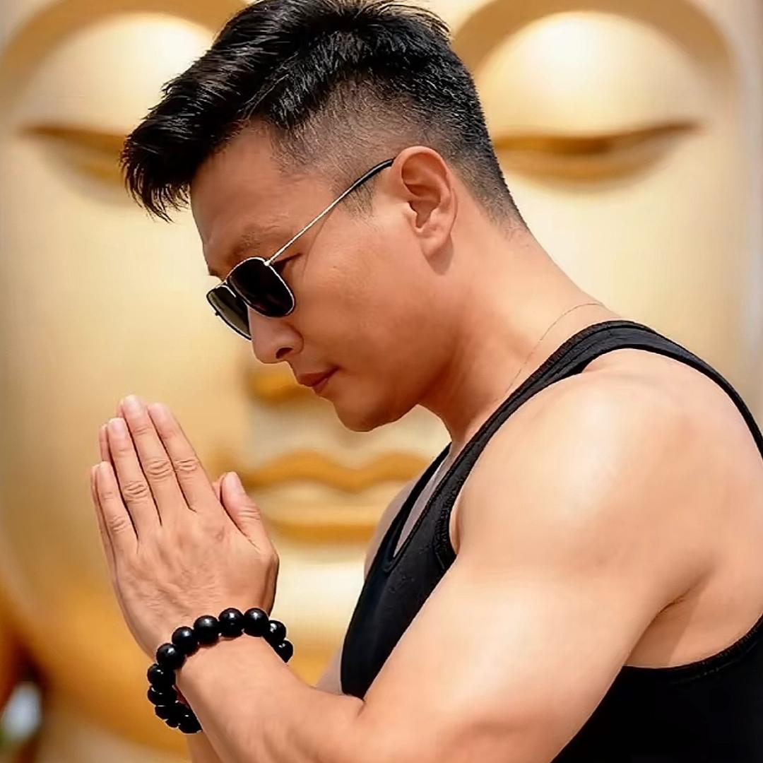 新泰鹏哥（关必回）