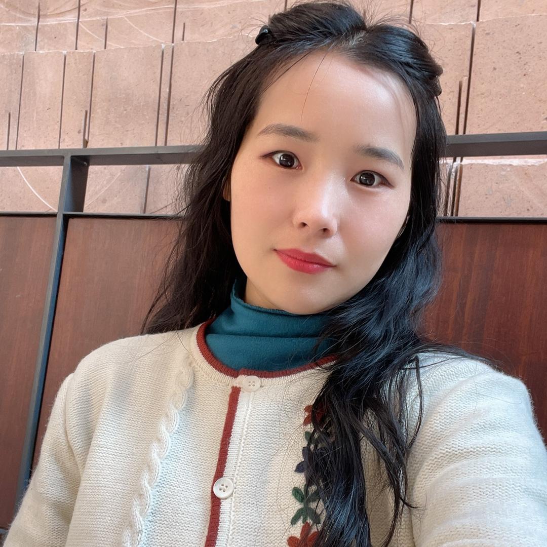 小鹿是你的姐姐丶