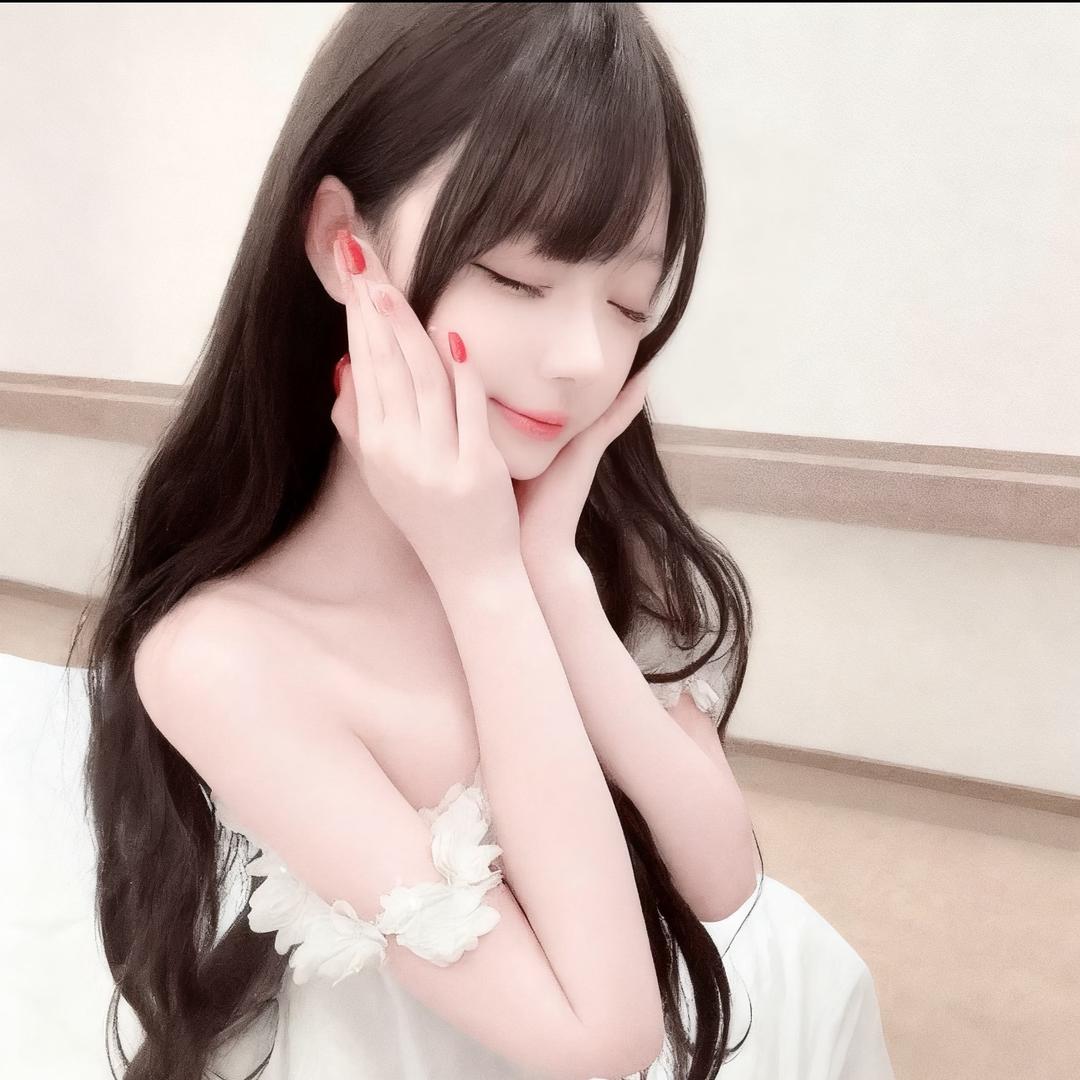 天真以为