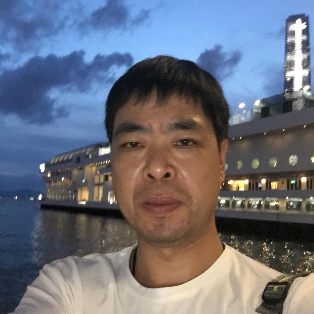 夜伴龙