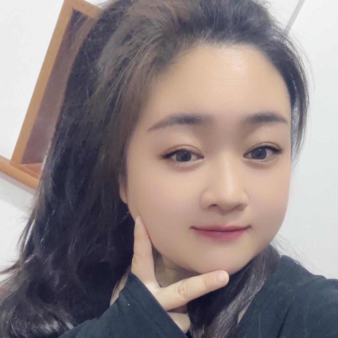 露露吖🎀