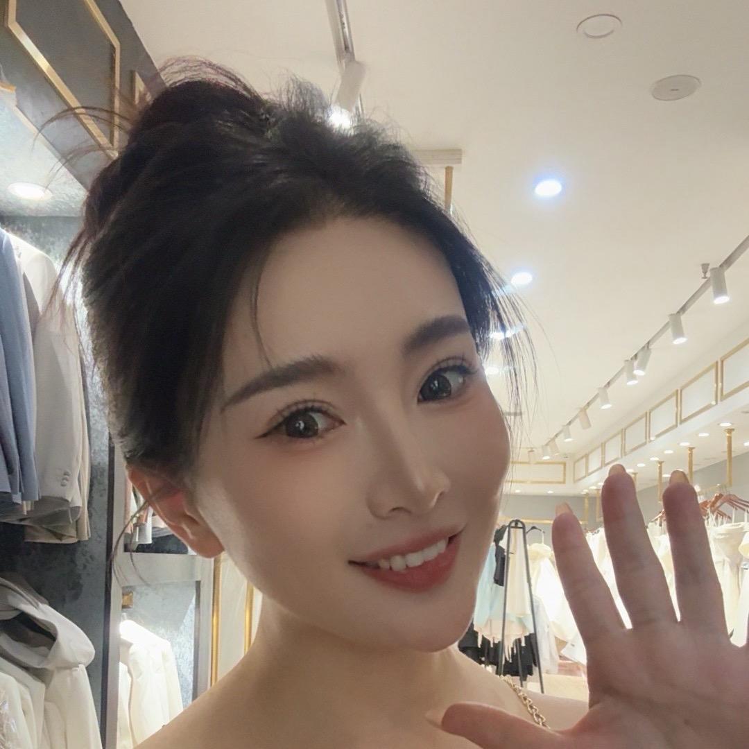 离石初颜美肌皮肤管理