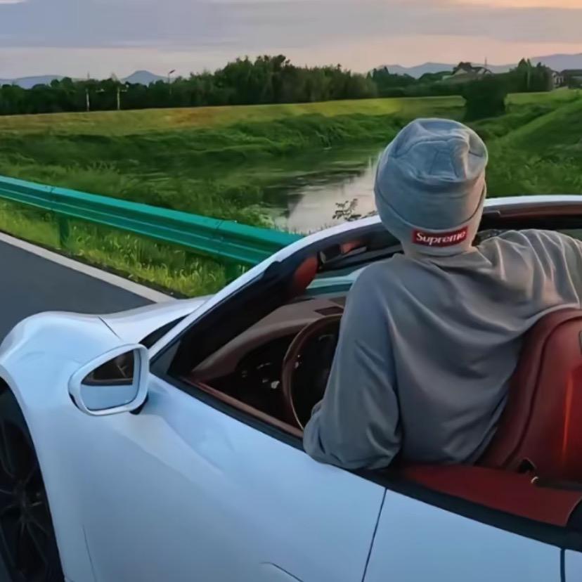 通讯录好友：王姥爷