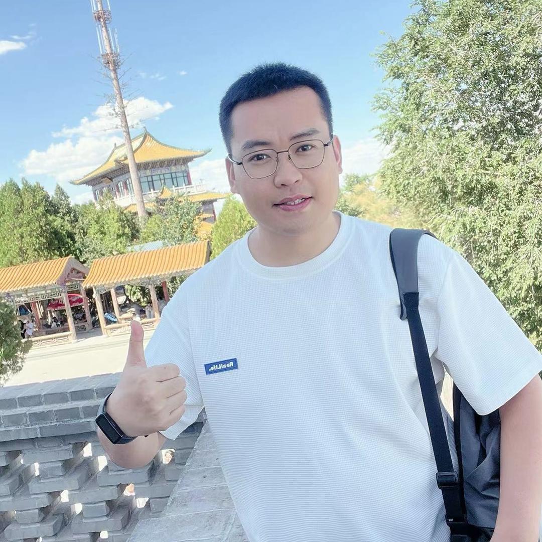秦朗