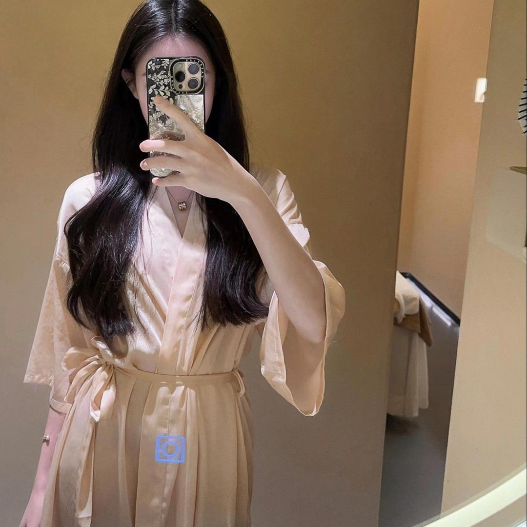 小语在养笙、馆