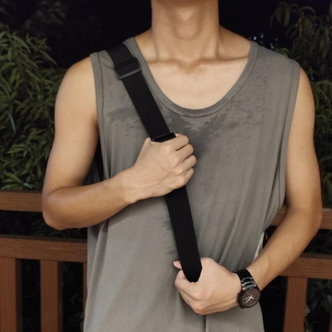 阿俊.