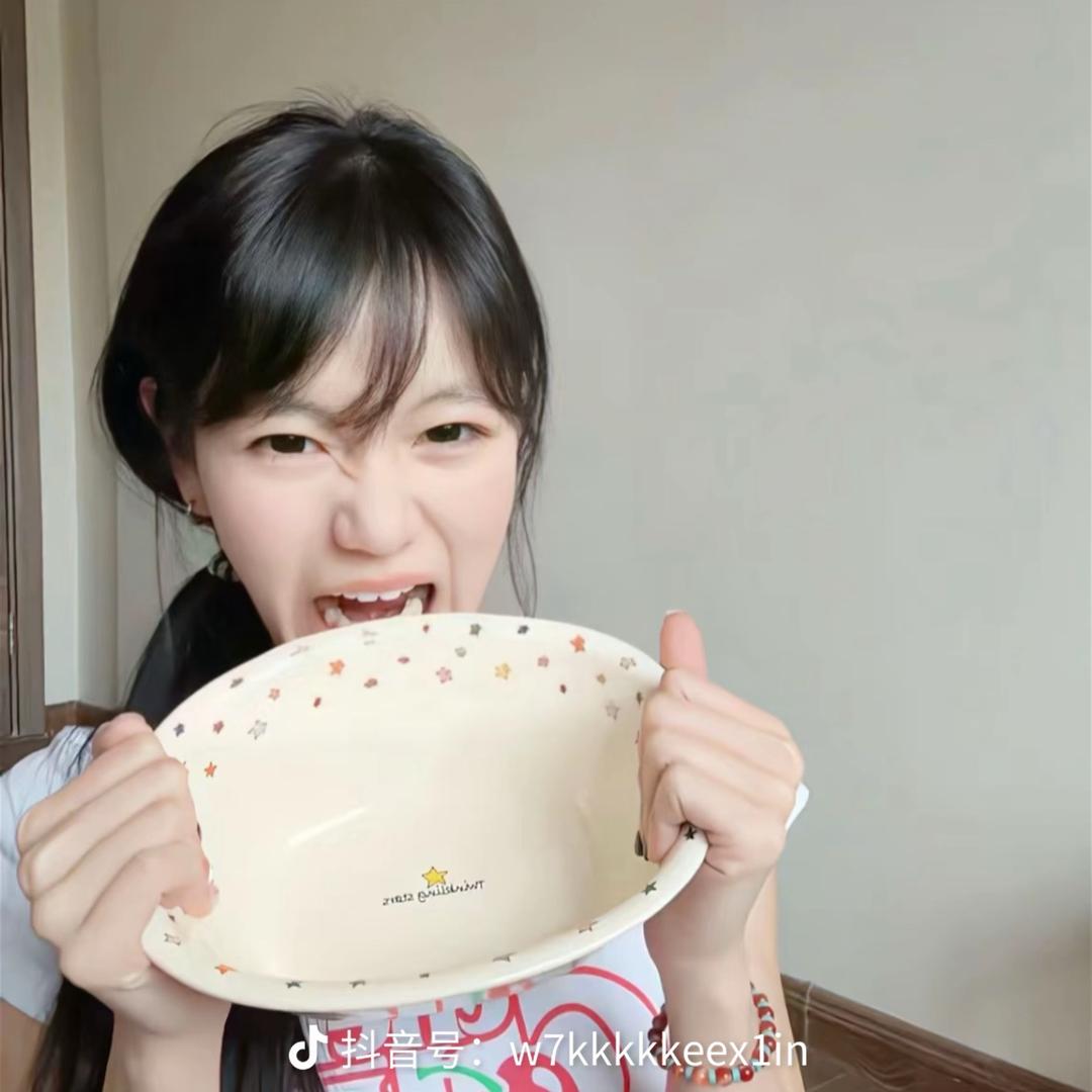 团团不吃鱼🐟