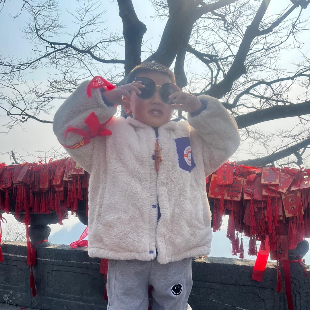 邹旭存