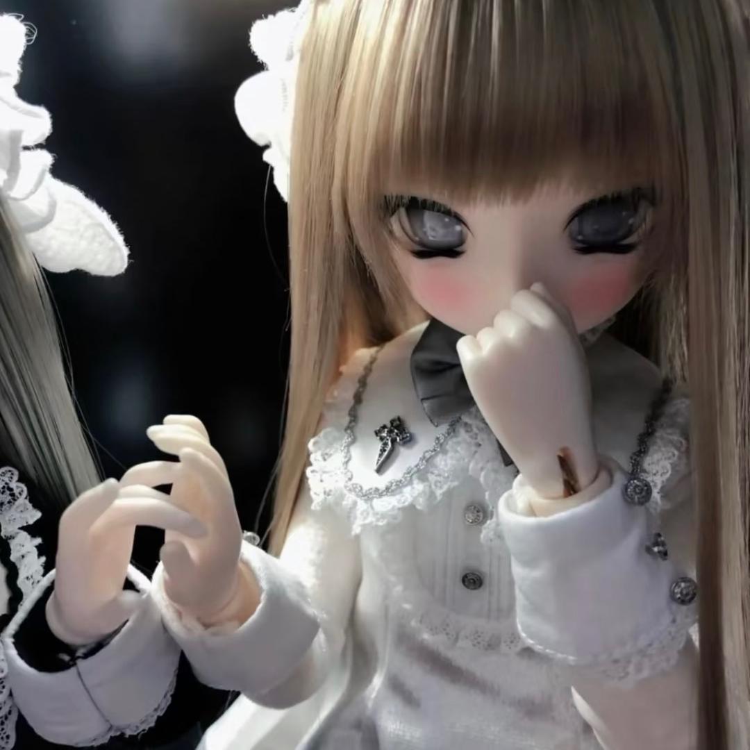 77/