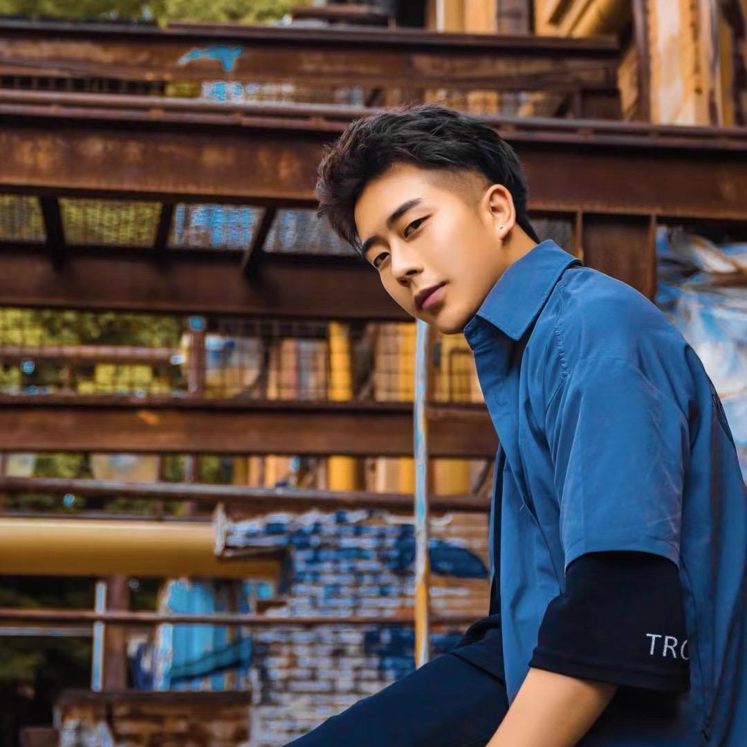 佳明（星辰才艺）