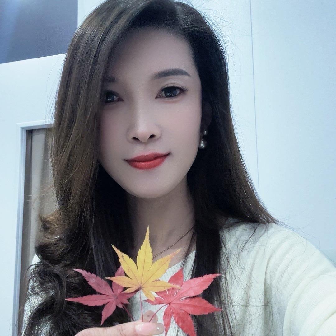 盛泽南麻名模女装店