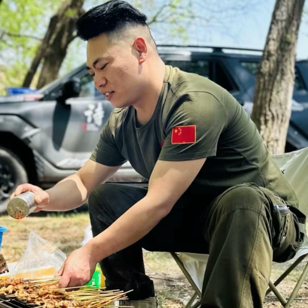 兽哥·荒野食客⛺️