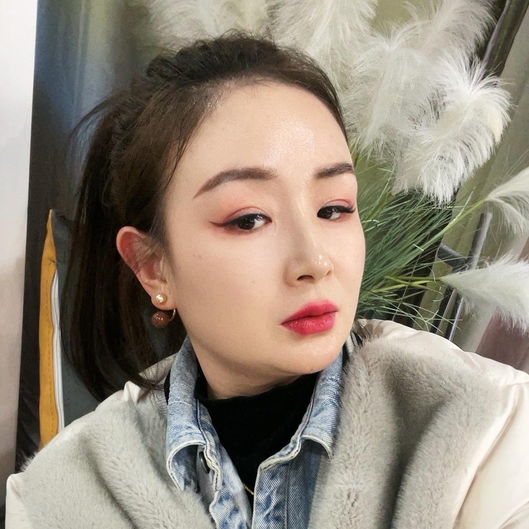 @妮妮