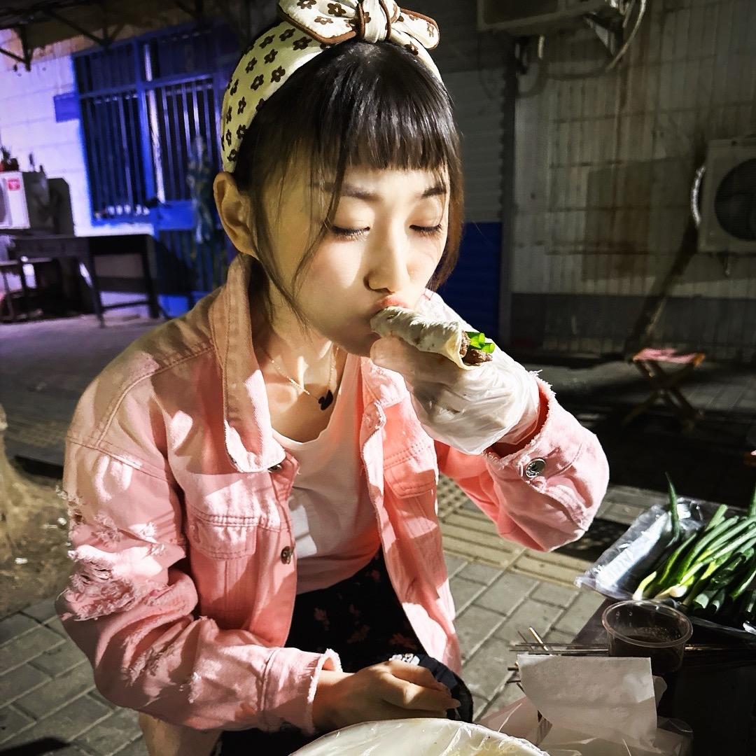 奶油今天吃什么