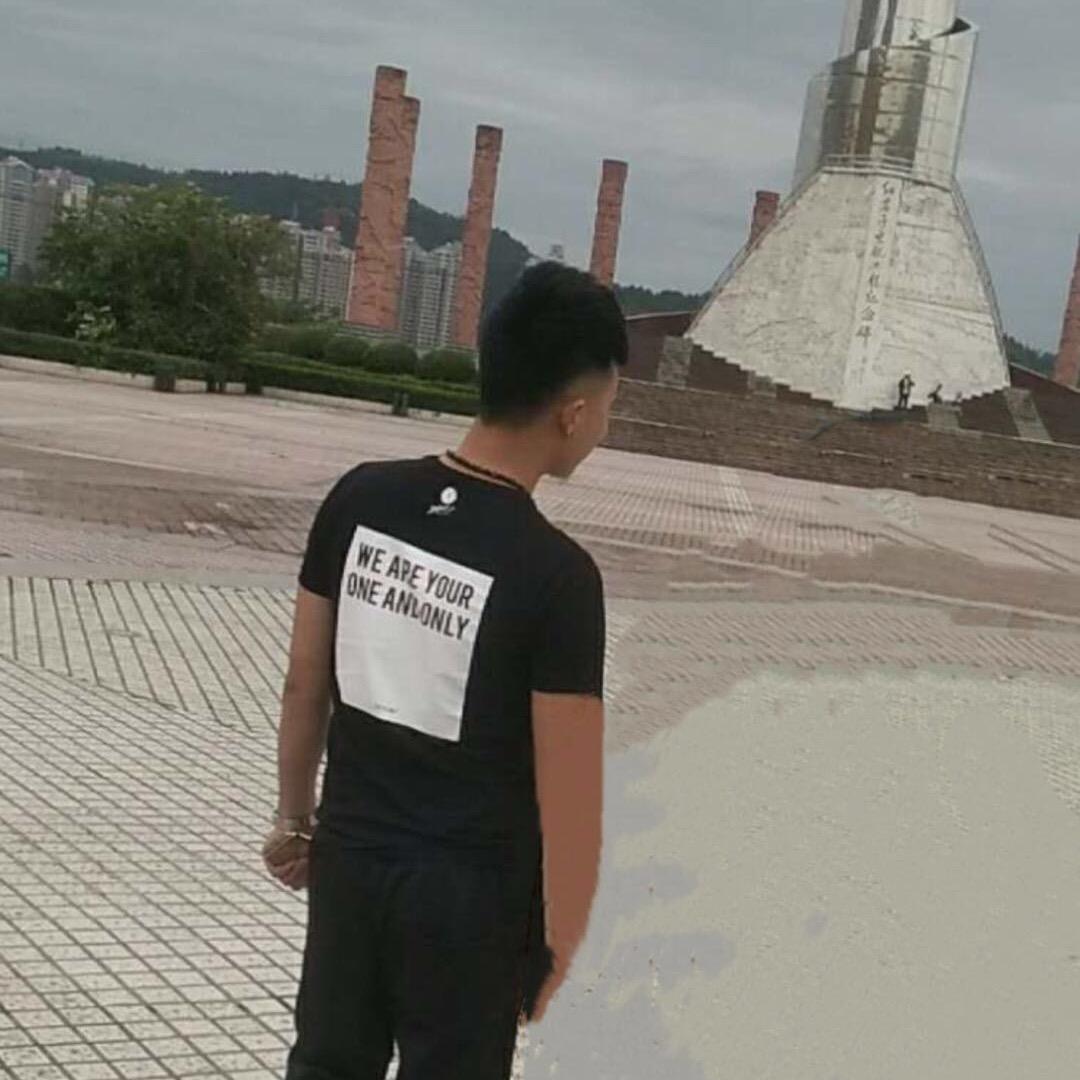 夏氏鴻運當頭石锅土鲫鱼