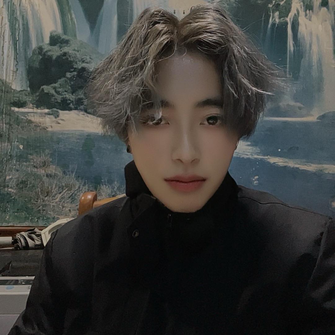 文文😜