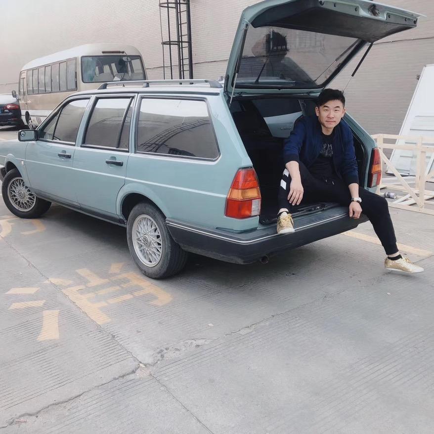 南通黑子二手车